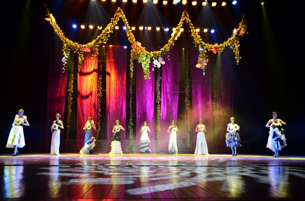 起航2013,放飞2014_浙江艺术职业学院