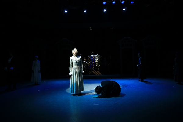 浙艺院戏剧系影视表演专业小剧场话剧月点燃