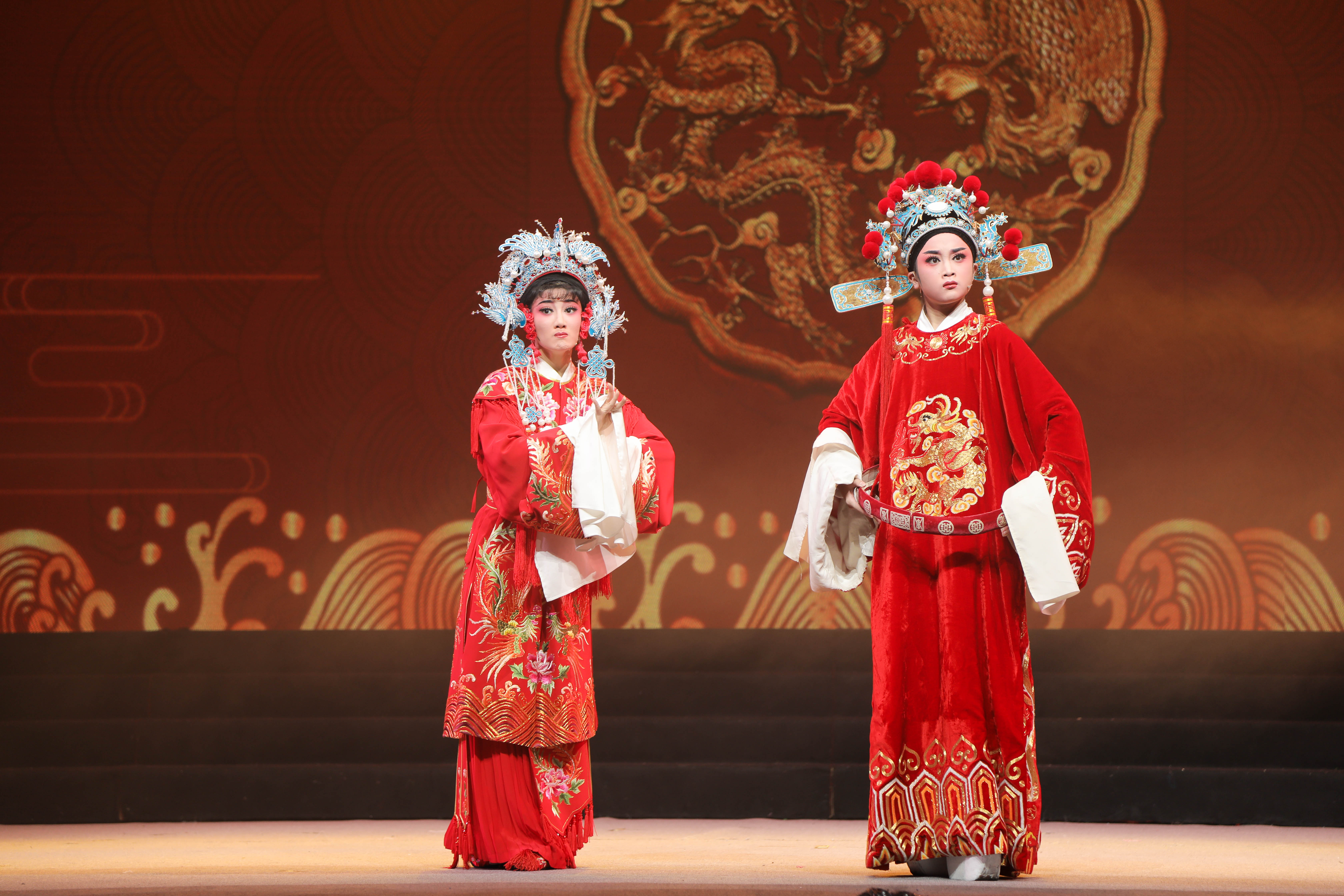 戏剧系14越剧一贯班作《越61行》毕业汇报演出