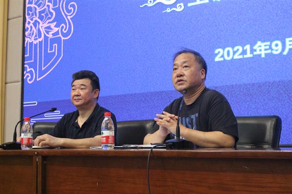 梨园大讲堂开讲|一级演员周子清主讲《"咽音"训练与戏曲真假声的运用