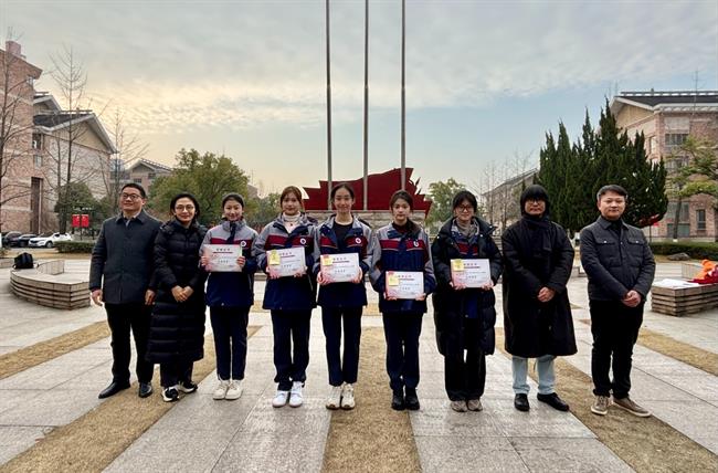 cfbd43b3500f0287f29c9c901295114.jpg cfbd43b3500f0287f29c9c901295114.jpg