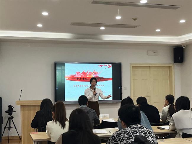 演讲比赛1.jpg 演讲比赛1.jpg