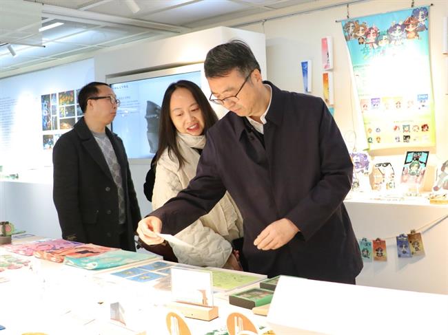 IMG_0832.jpg IMG_0832.jpg