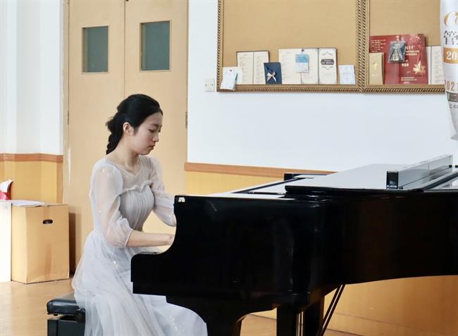 IMG_9062.jpg IMG_9062.jpg