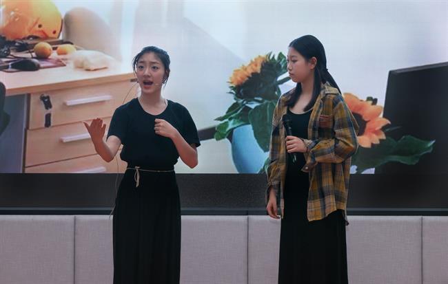 8.薪火传承《红色梨园梦》.jpg 8.薪火传承《红色梨园梦》.jpg