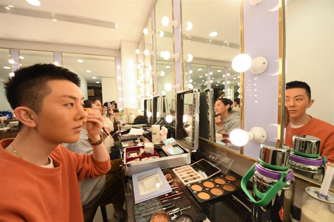 27ec29d8ca5f41f3b4a9fe4a46c8724d.jpg 27ec29d8ca5f41f3b4a9fe4a46c8724d.jpg