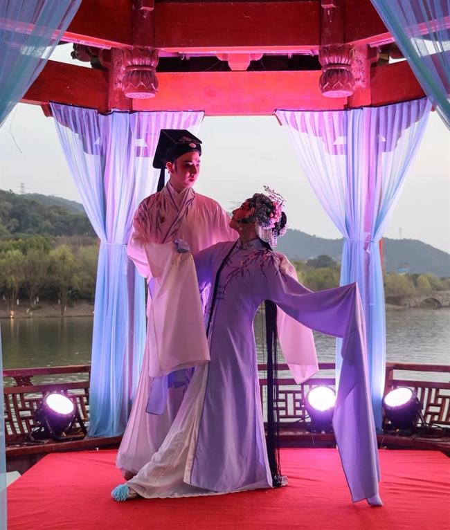 山水课堂《千古越音》.jpg 山水课堂《千古越音》.jpg