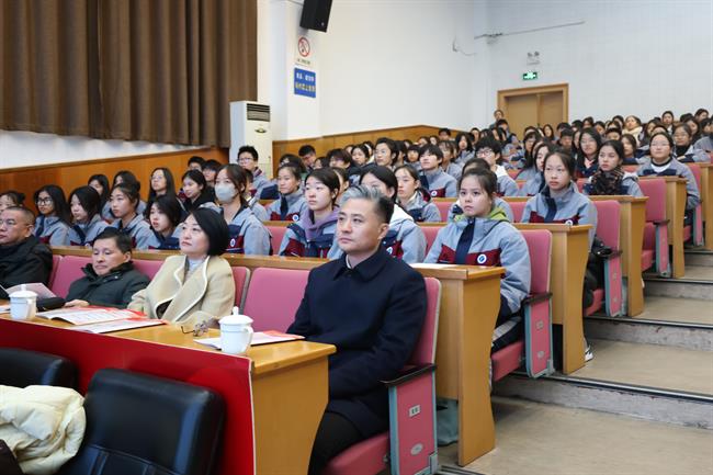 IMG_1085.jpg IMG_1085.jpg