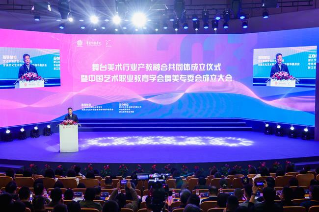 0B3A4368-opq652215468.jpg 0B3A4368-opq652215468.jpg