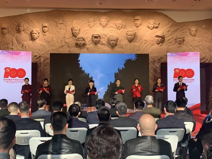 人民日报:裘古怀,雷衍彩,王伟……你们的名字 我们从未忘记